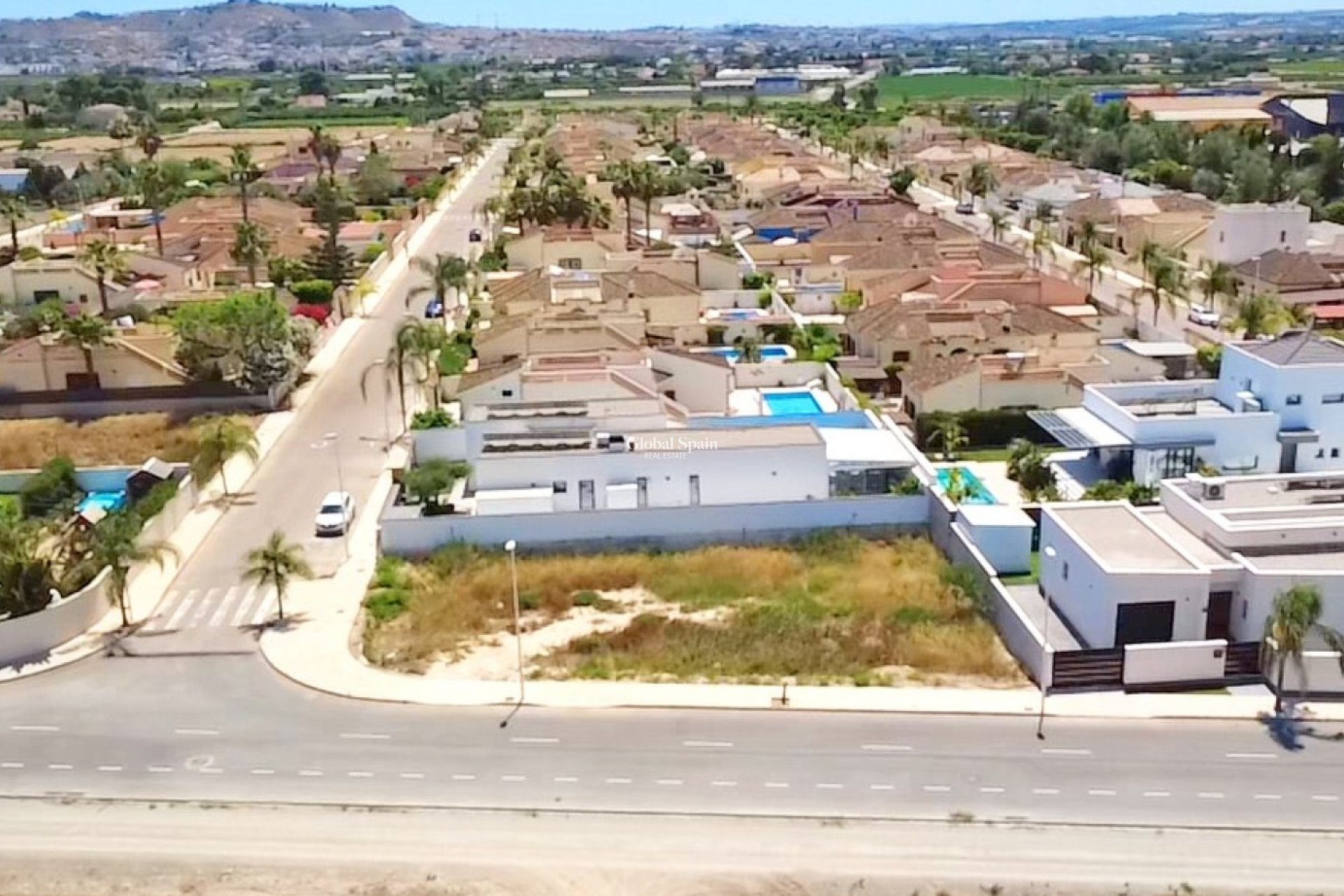 Resale - LAND -
FORMENTERA DEL SEGURA - Costa Blanca