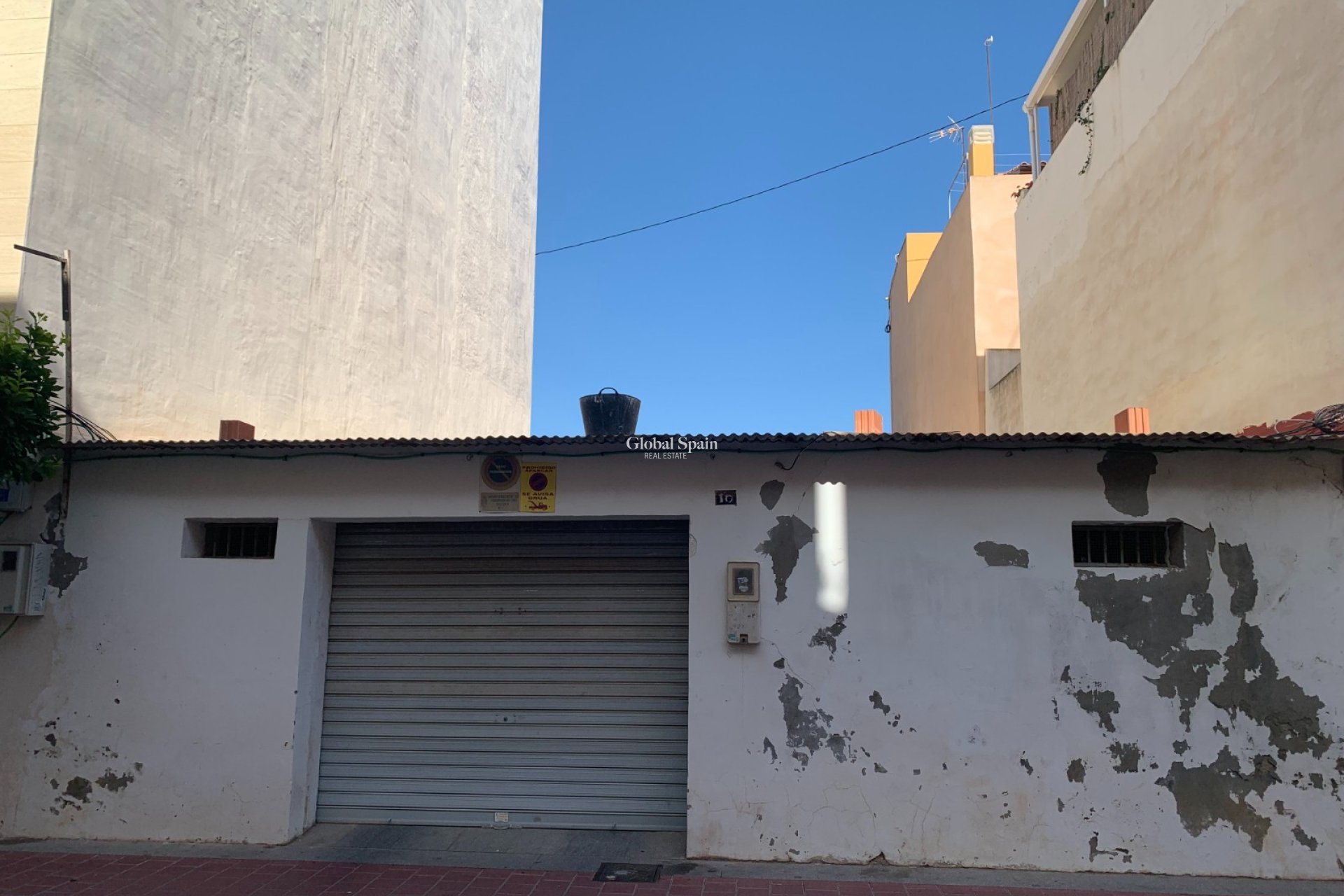 Resale - Land -
GUARDAMAR DEL SEGURA - Guardamar pueblo