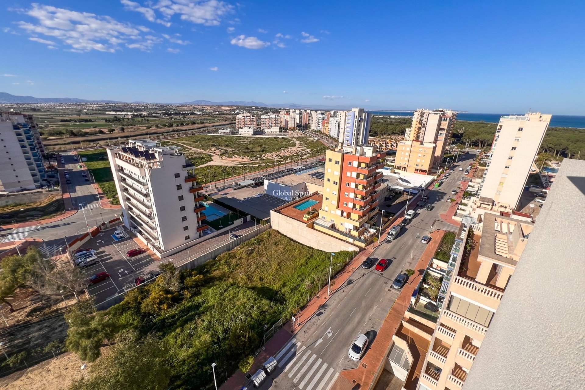 Resale - LAND -
GUARDAMAR DEL SEGURA