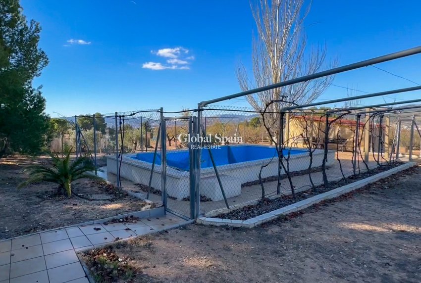 Resale - LAND -
IBI - Costa Blanca