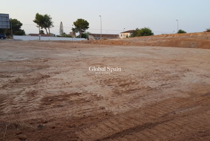 Resale - LAND -
LOS BALCONES - LOS ALTOS - Costa Blanca