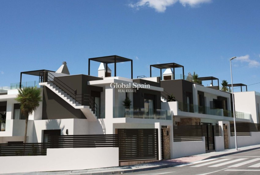 Resale - LAND -
LOS MONTESINOS - Costa Blanca