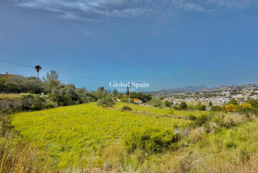 Resale - LAND -
MORAIRA_TEULADA - center