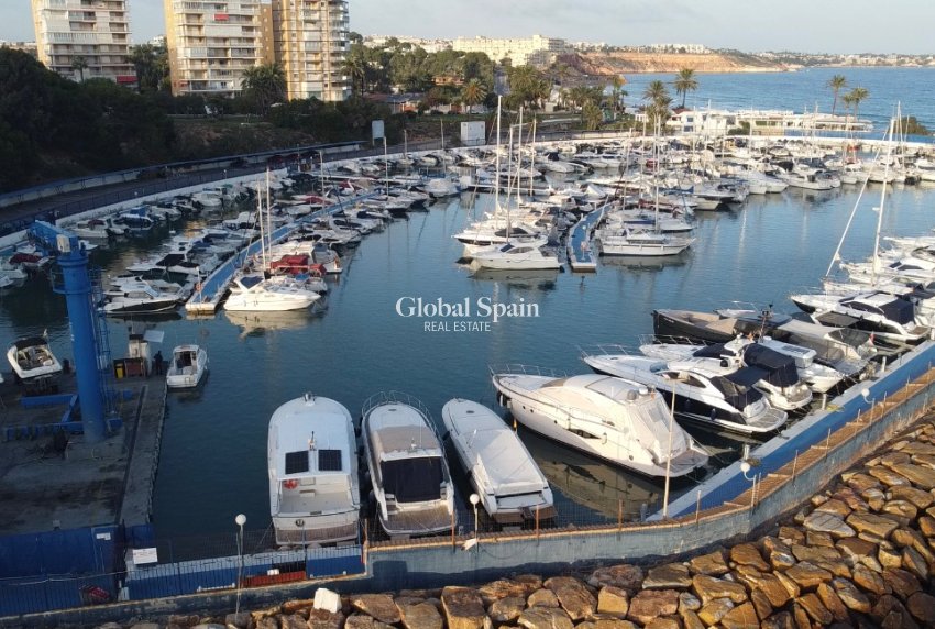 Resale - LAND -
ORIHUELA - Costa Blanca Sur
