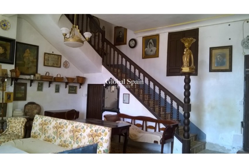 Resale - LAND -
ORIHUELA - Inland