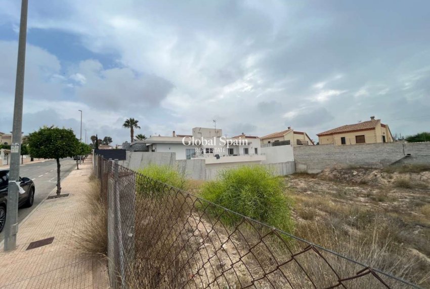 Resale - Land -
SAN FULGENCIO - San Fulgencio