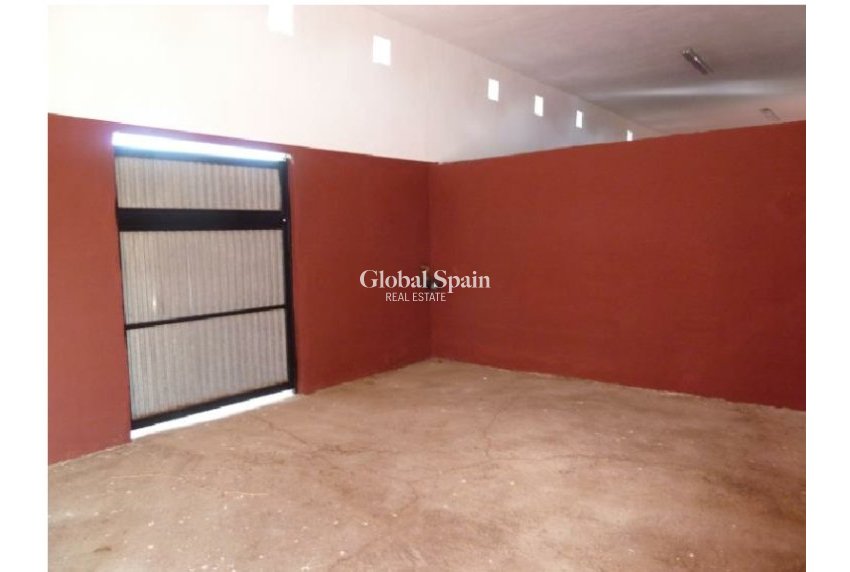 Resale - LAND -
SAN MIGUEL DE SALINAS - Inland