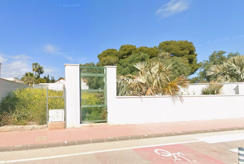 Resale - LAND -
SANTIAGO DE LA RIBERA - zona san blas