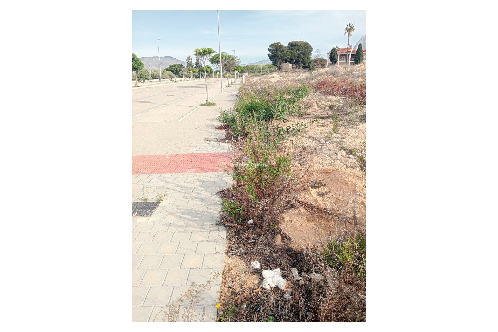 Resale - LAND -
VILLAJOYOSA - Villajoyosa