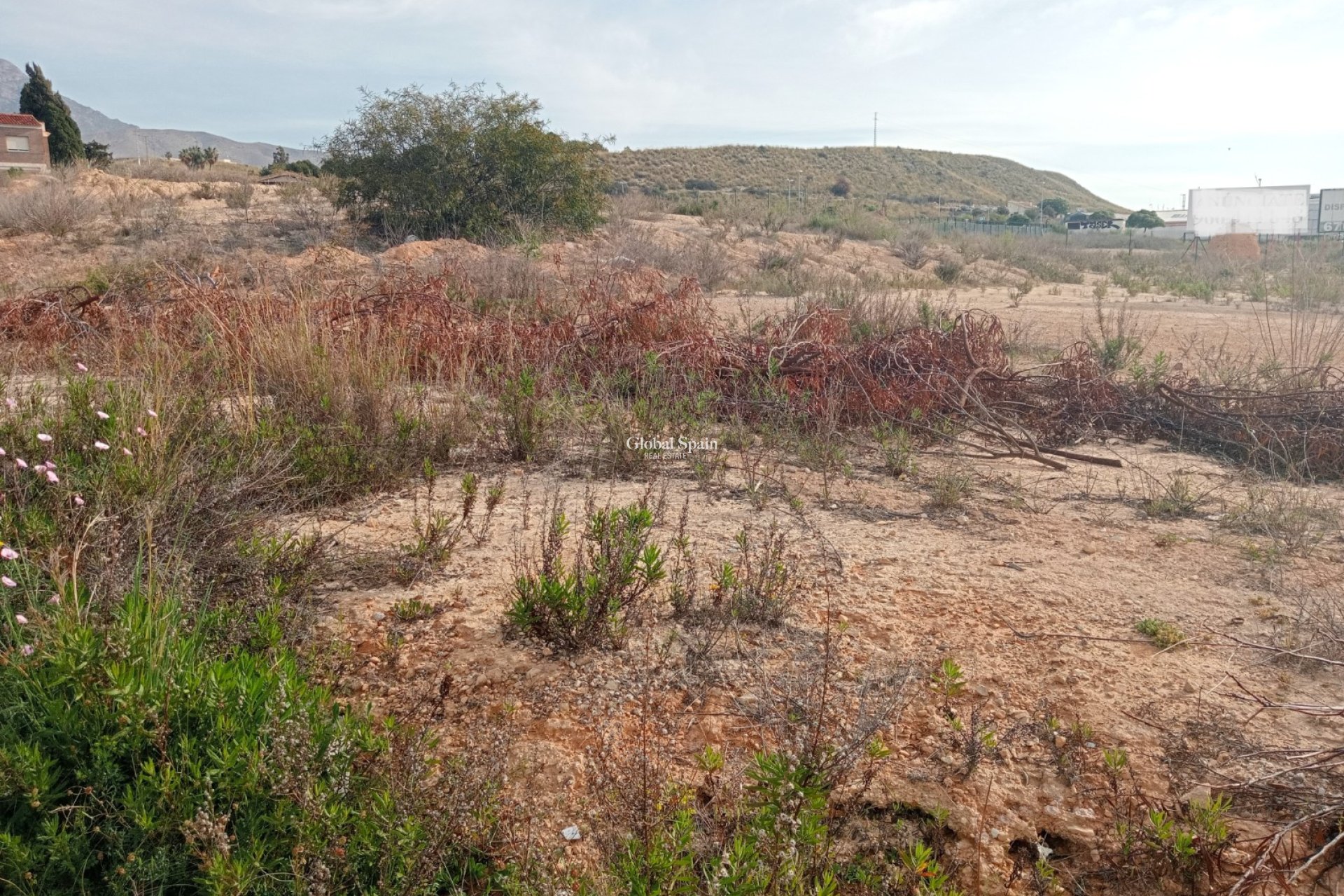 Resale - LAND -
VILLAJOYOSA - Villajoyosa