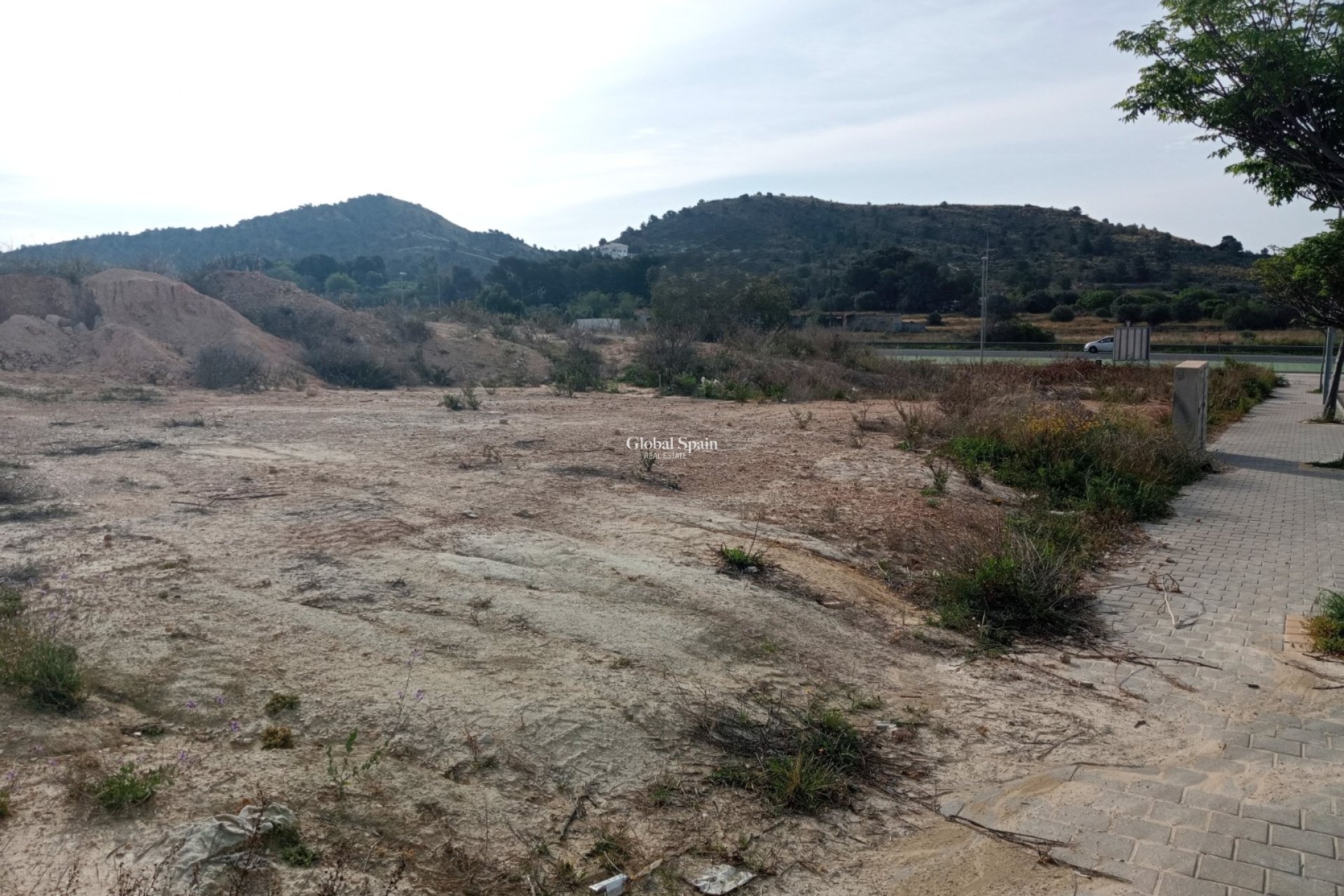 Resale - LAND -
VILLAJOYOSA - Villajoyosa