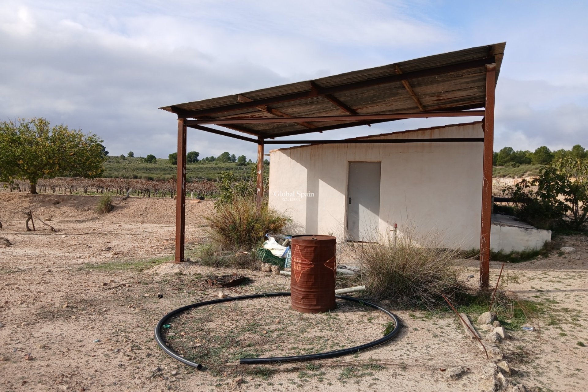 Resale - LAND -
YECLA - Inland