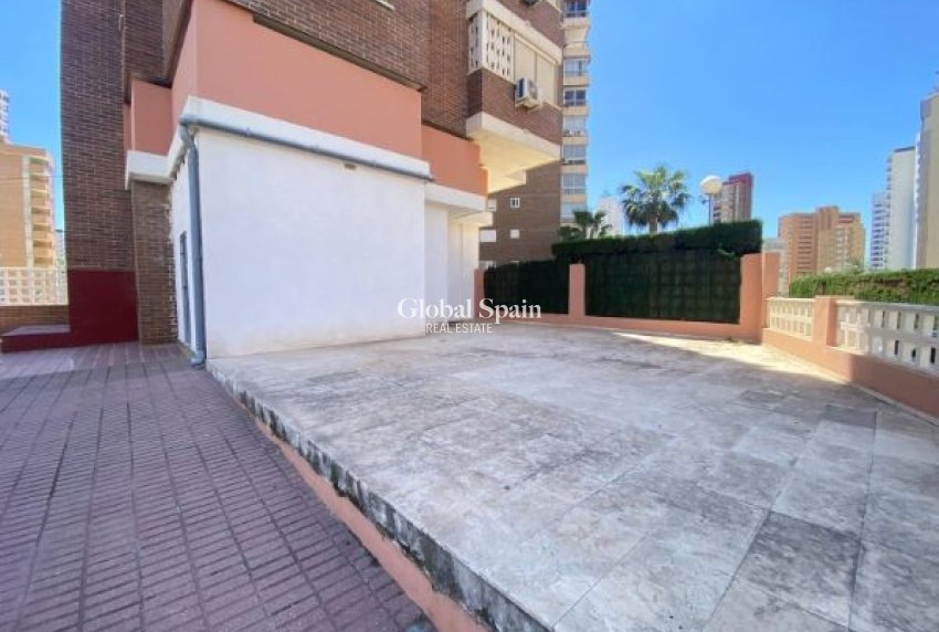 Resale - Local -
BENIDORM - Levante