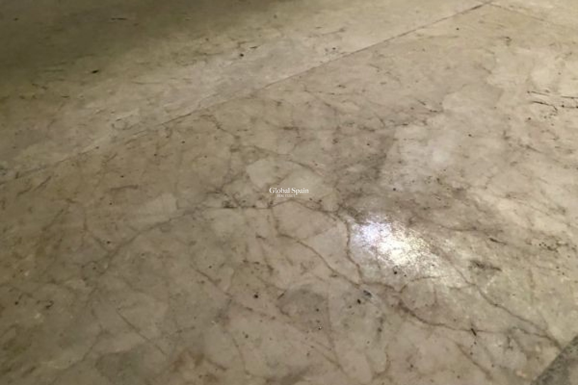 Resale - Local -
Benidorm - Levante