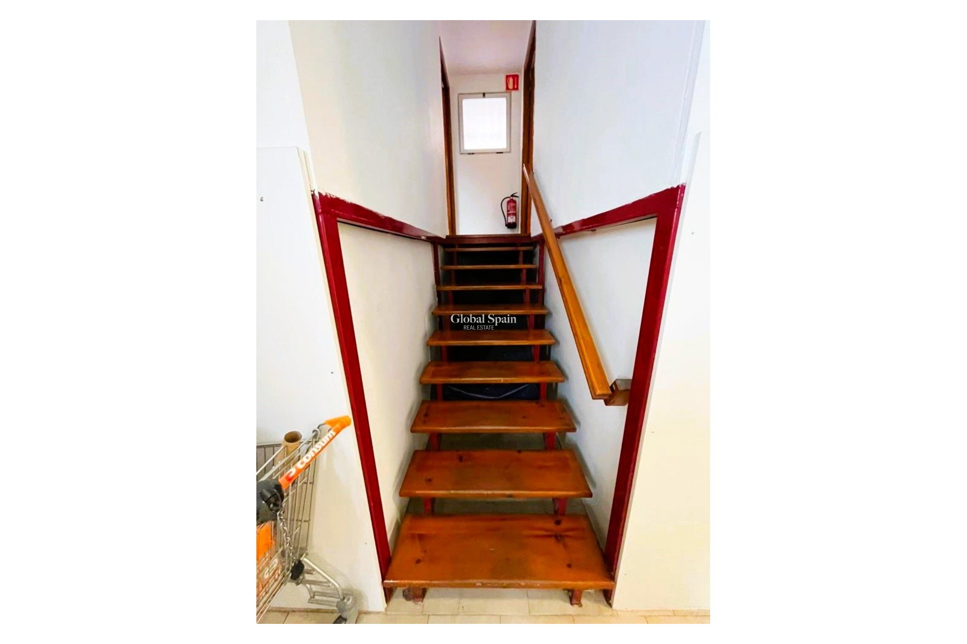 Resale - Local -
DENIA - Center