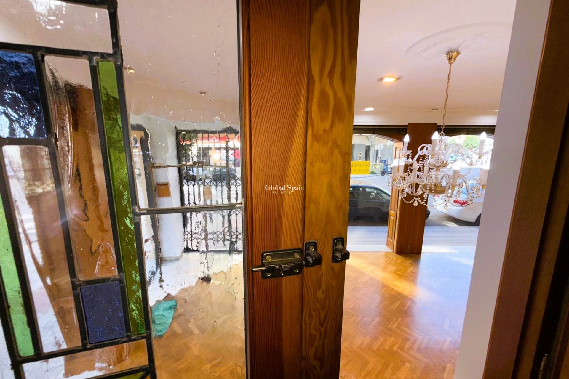 Resale - Local -
DENIA - Center