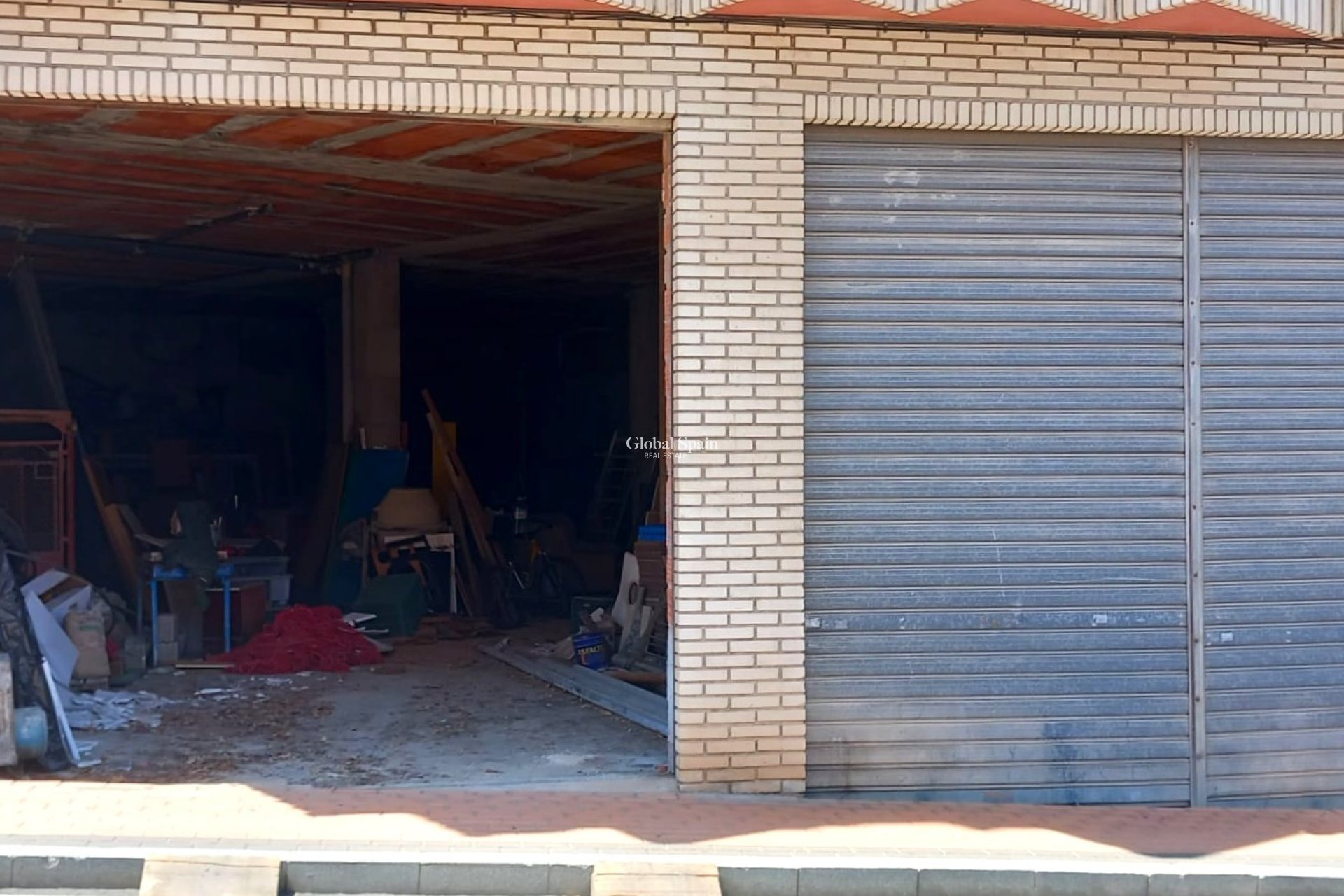 Resale - Local -
La Nucía - La nucia