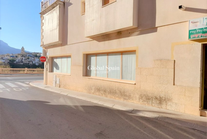 Resale - Local -
La Nucía - La nucia