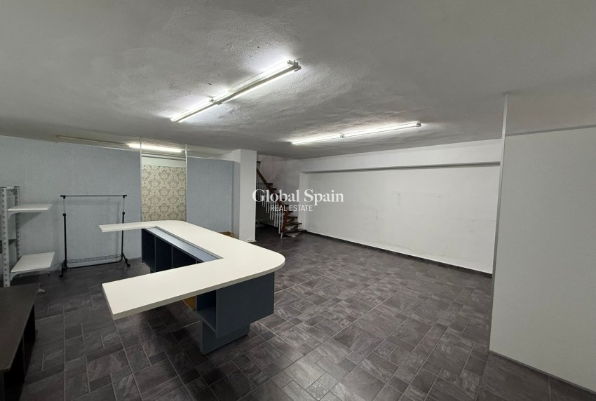 Resale - Local -
TABERNES DE VALLDIGNA - Pueblo