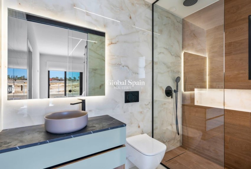 Resale - Luxury Villa -
ALGORFA - Comunidad valenciana