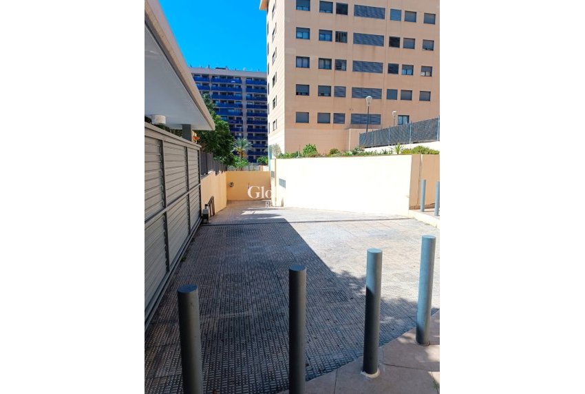 Resale - Parking Space / Garage -
VILLAJOYOSA - Cala de Villajoyosa