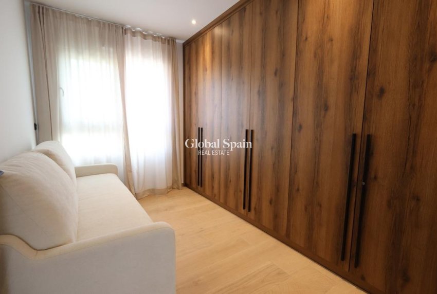Resale - PENTHOUSE -
ALGORFA - Inland