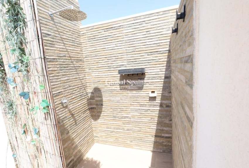 Resale - PENTHOUSE -
ALGORFA - Inland