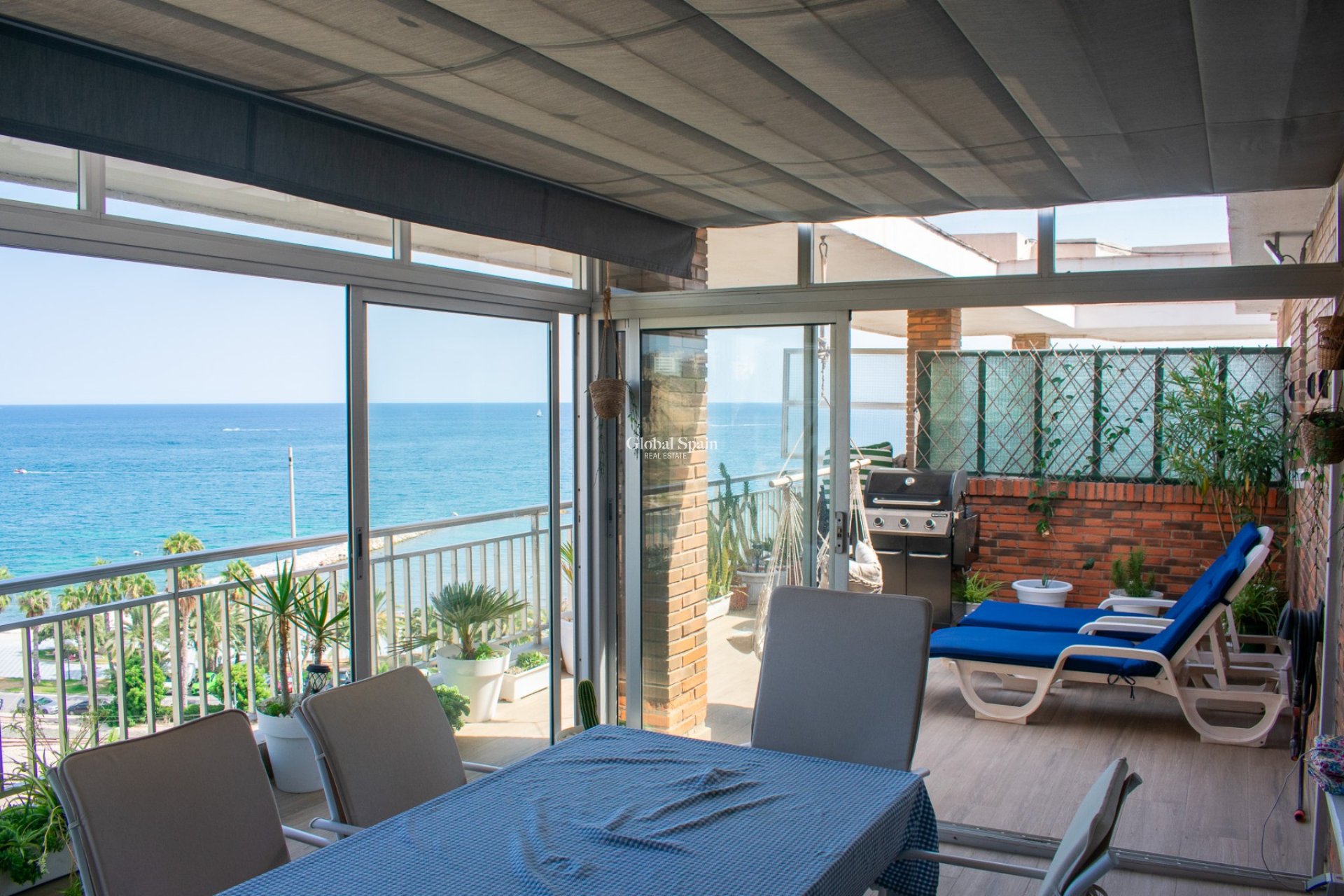 Resale - Penthouse -
ALICANTE - Casco antiguo