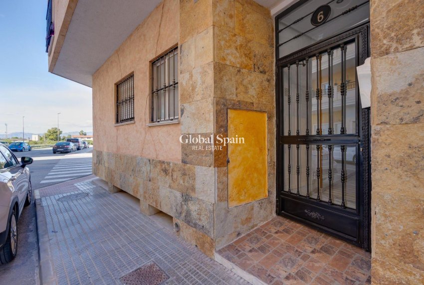 Resale - PENTHOUSE -
ALMORADÍ - Parque De La U