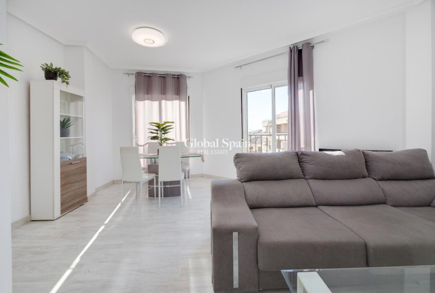 Resale - PENTHOUSE -
ALMORADÍ - Parque De La U