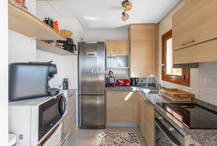 Resale - PENTHOUSE -
BAÑOS Y MENDIGO - El Valle Golf Resort