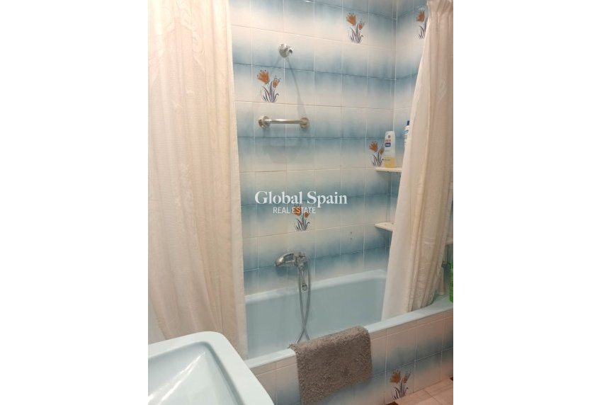 Resale - Penthouse -
Benidorm - Centro