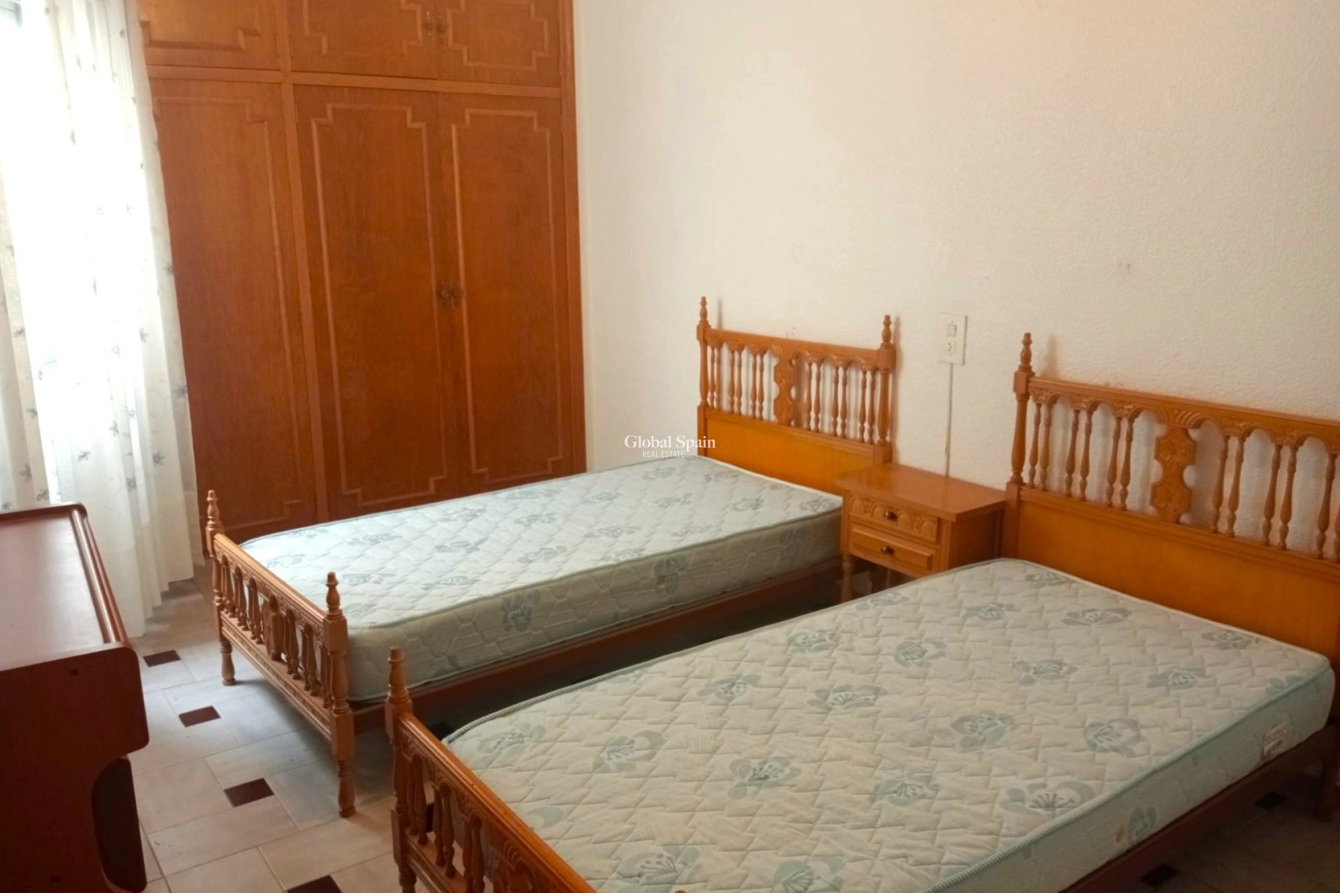 Resale - PENTHOUSE -
BENIDORM - Centro