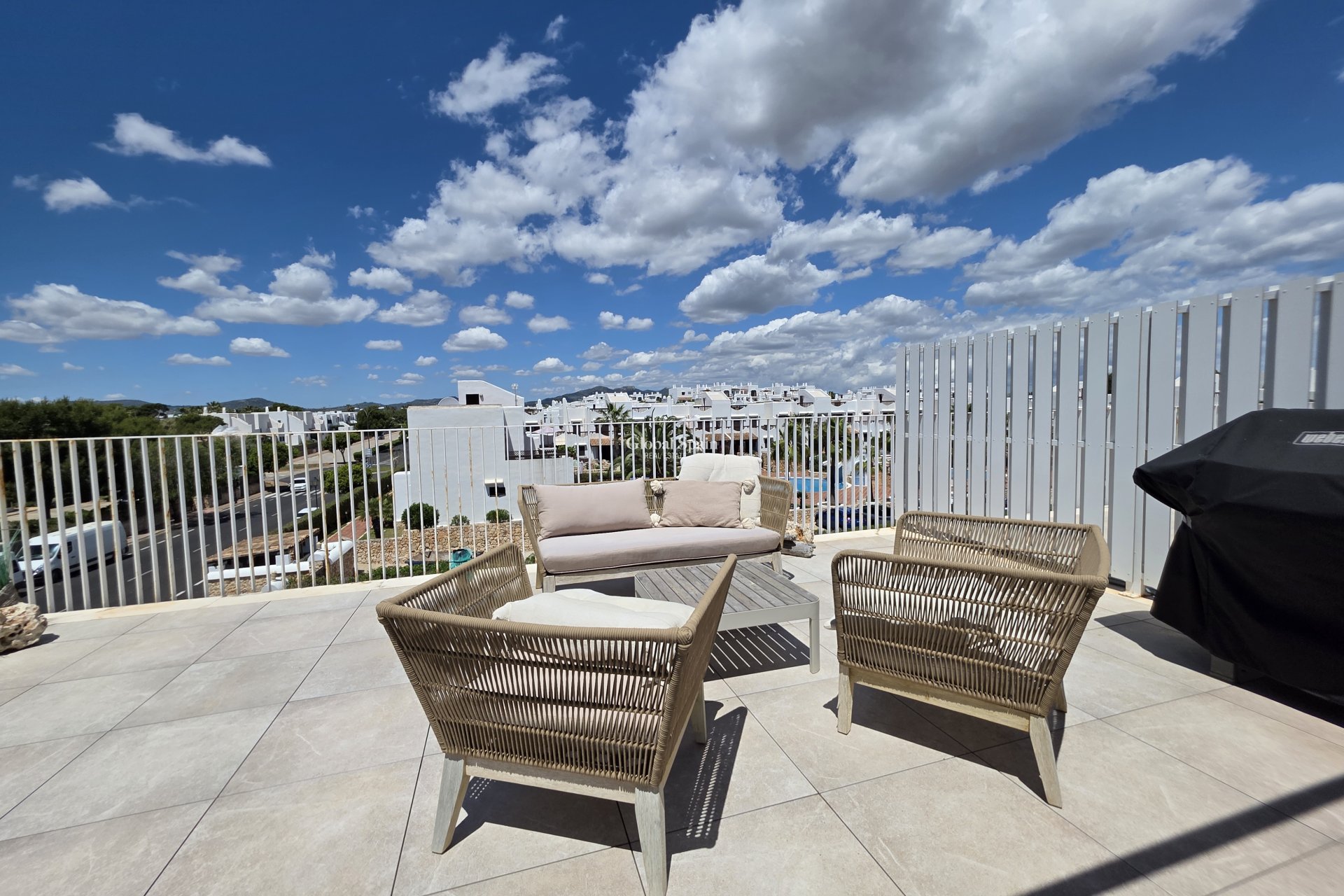 Resale - PENTHOUSE -
Cala d'or - optional location detail