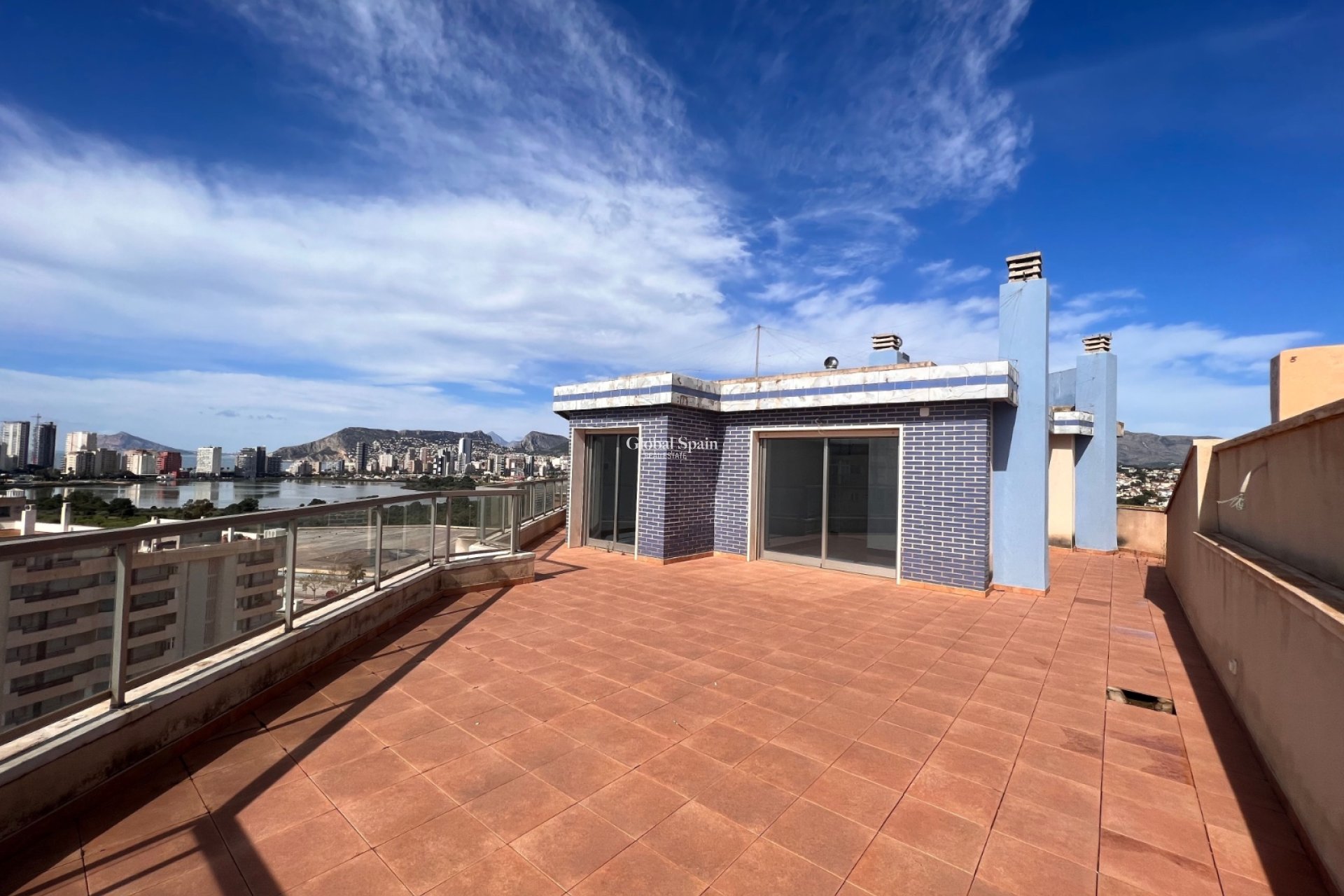 Resale - PENTHOUSE -
CALPE - Zona Levante - Playa Fossa