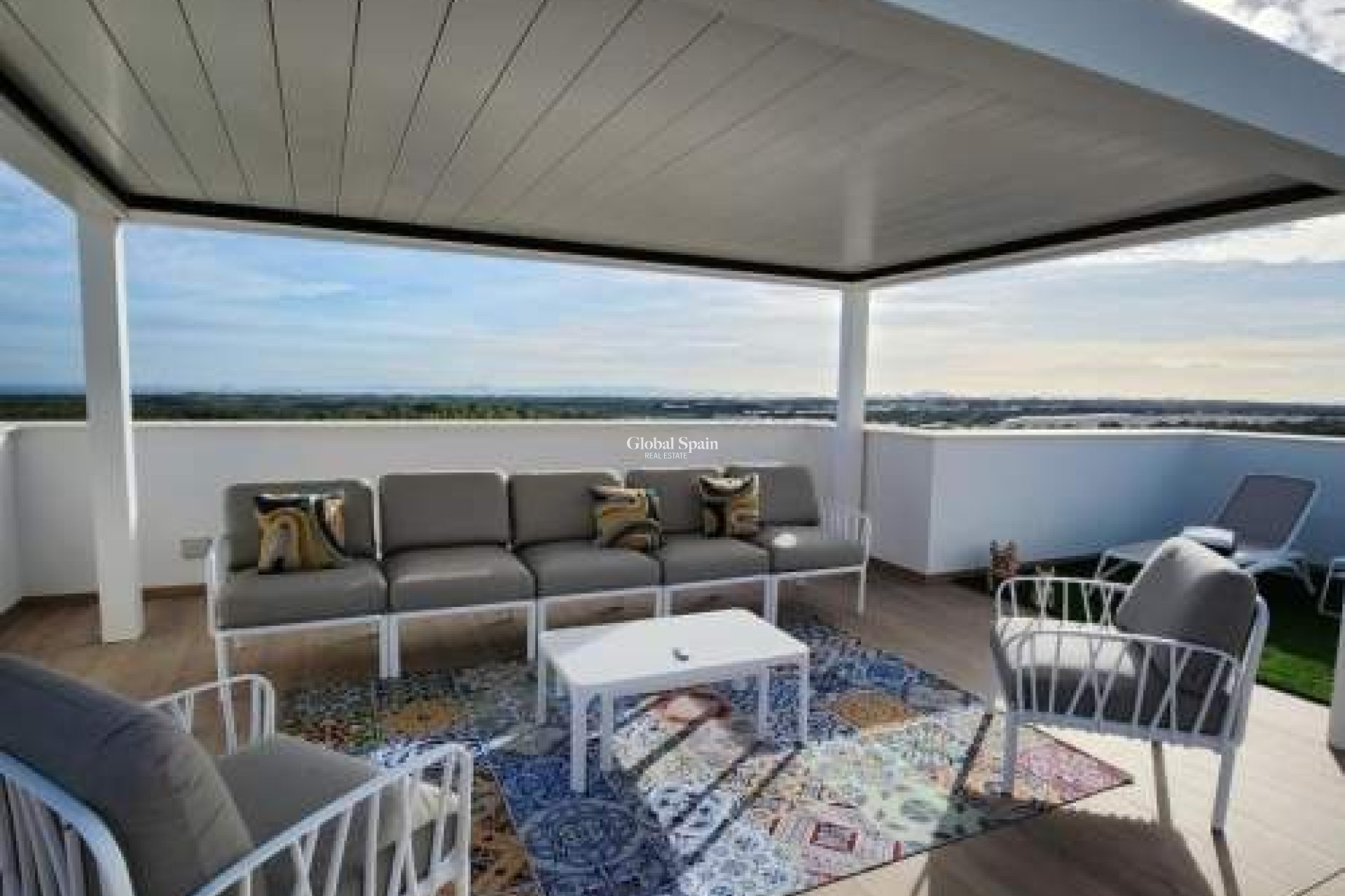 Resale - PENTHOUSE -
CAMPOAMOR - Costa Blanca