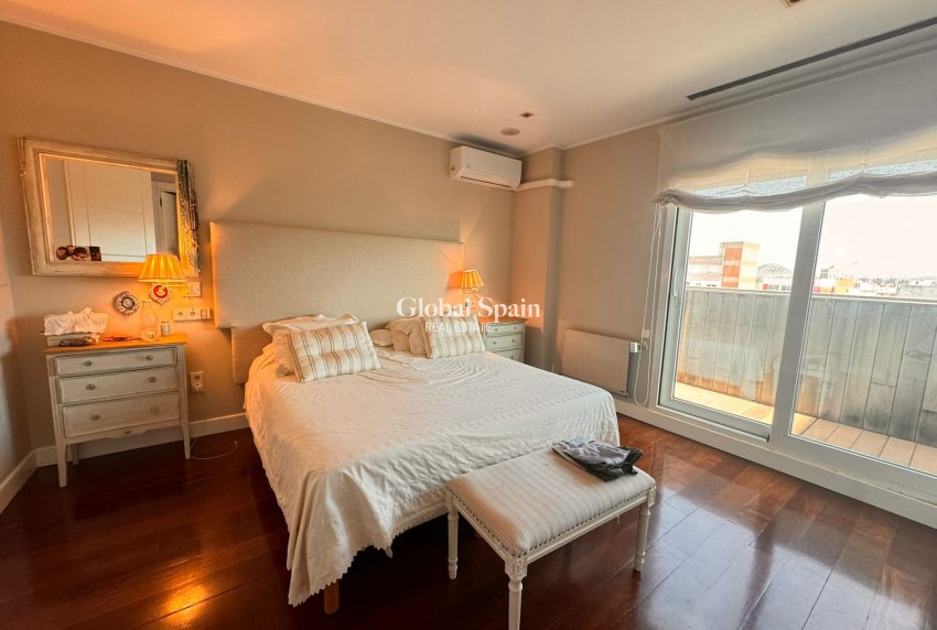 Resale - PENTHOUSE -
CARTAGENA - Costa Calida