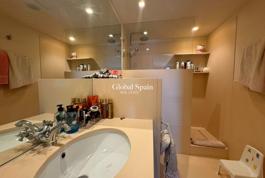 Resale - PENTHOUSE -
CARTAGENA - Costa Calida