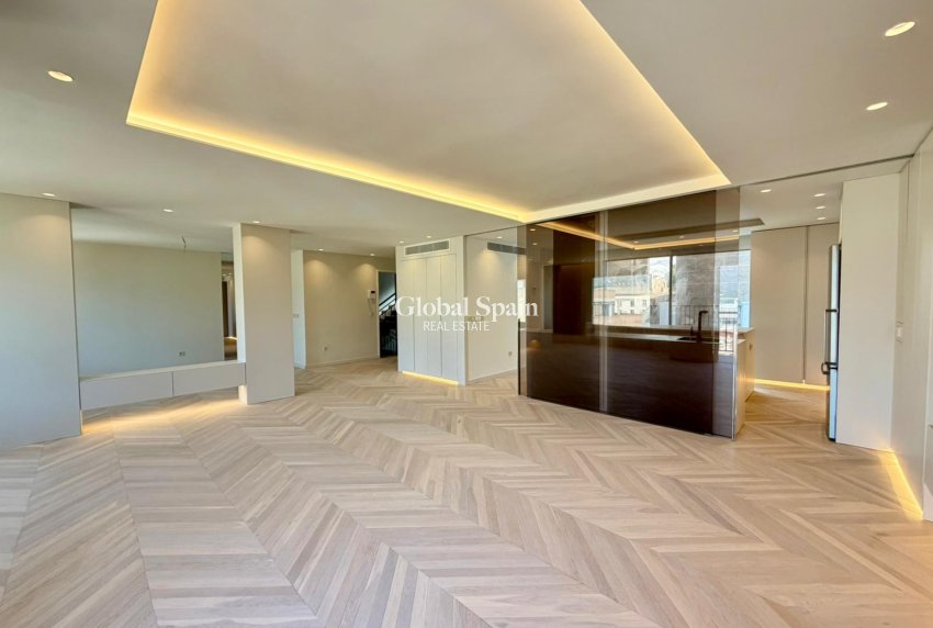 Resale - PENTHOUSE -
CARTAGENA - Costa Calida