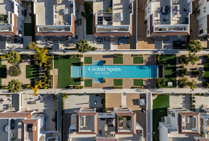 Resale - Penthouse -
CIUDAD QUESADA - Quesada