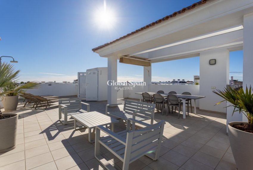 Resale - Penthouse -
CIUDAD QUESADA - Quesada