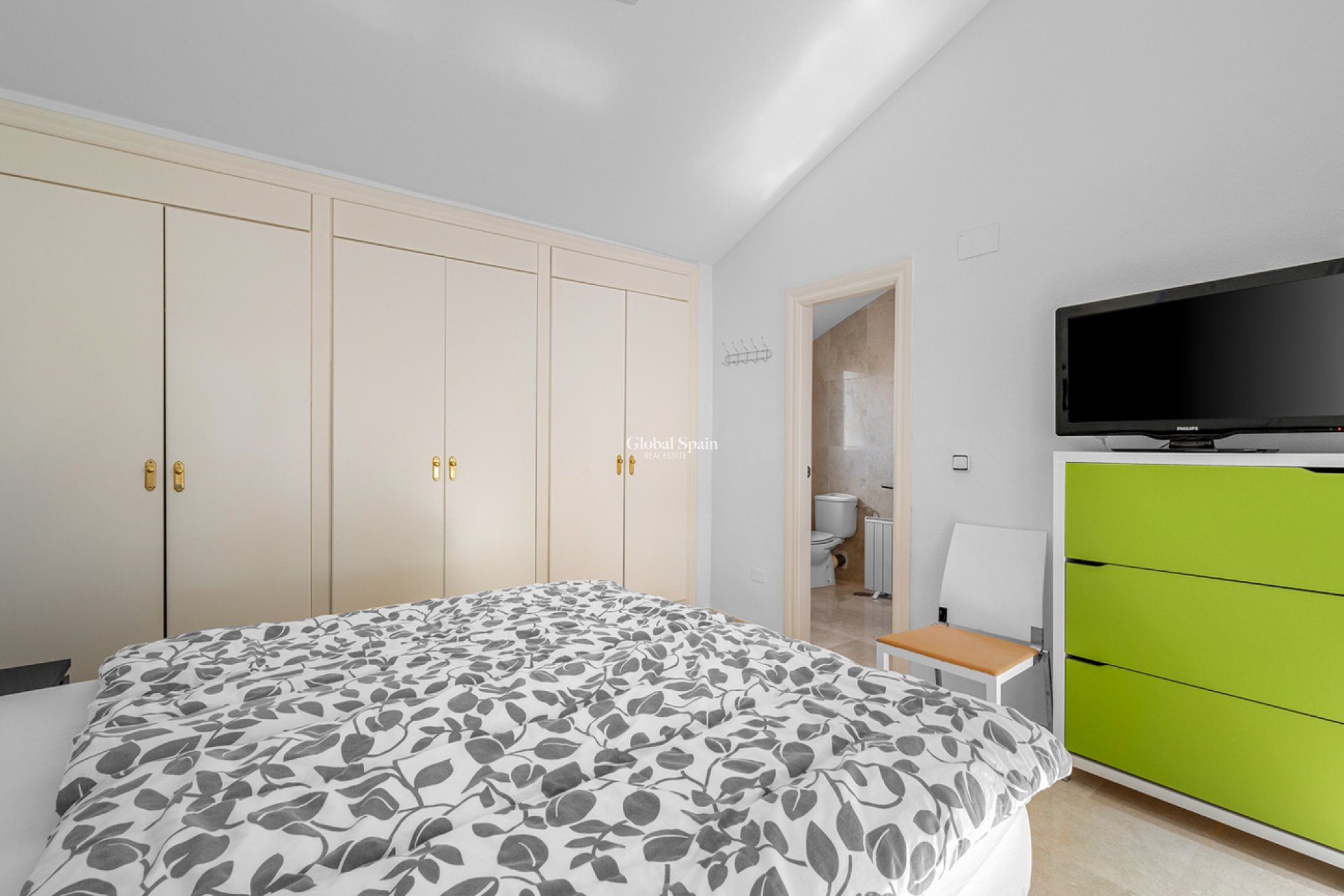 Resale - PENTHOUSE -
DEHESA DE CAMPOAMOR - Costa Blanca