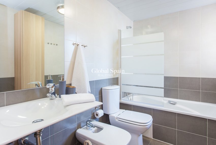 Resale - PENTHOUSE -
DENIA - Center