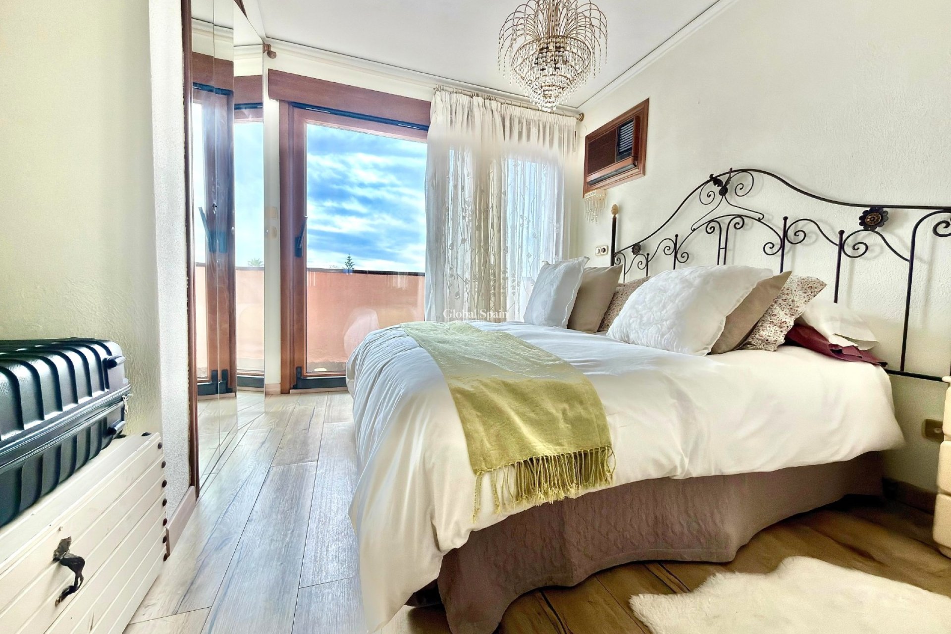 Resale - PENTHOUSE -
DENIA - Les Marines - Las Marinas