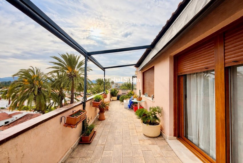 Resale - PENTHOUSE -
DENIA - Les Marines - Las Marinas