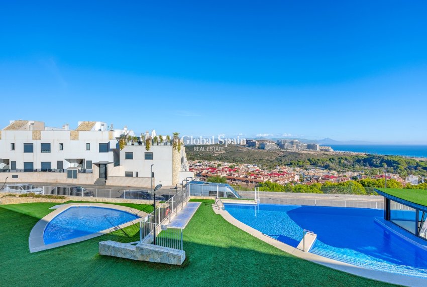 Resale - PENTHOUSE -
GRAN ALACANT - Costa Blanca
