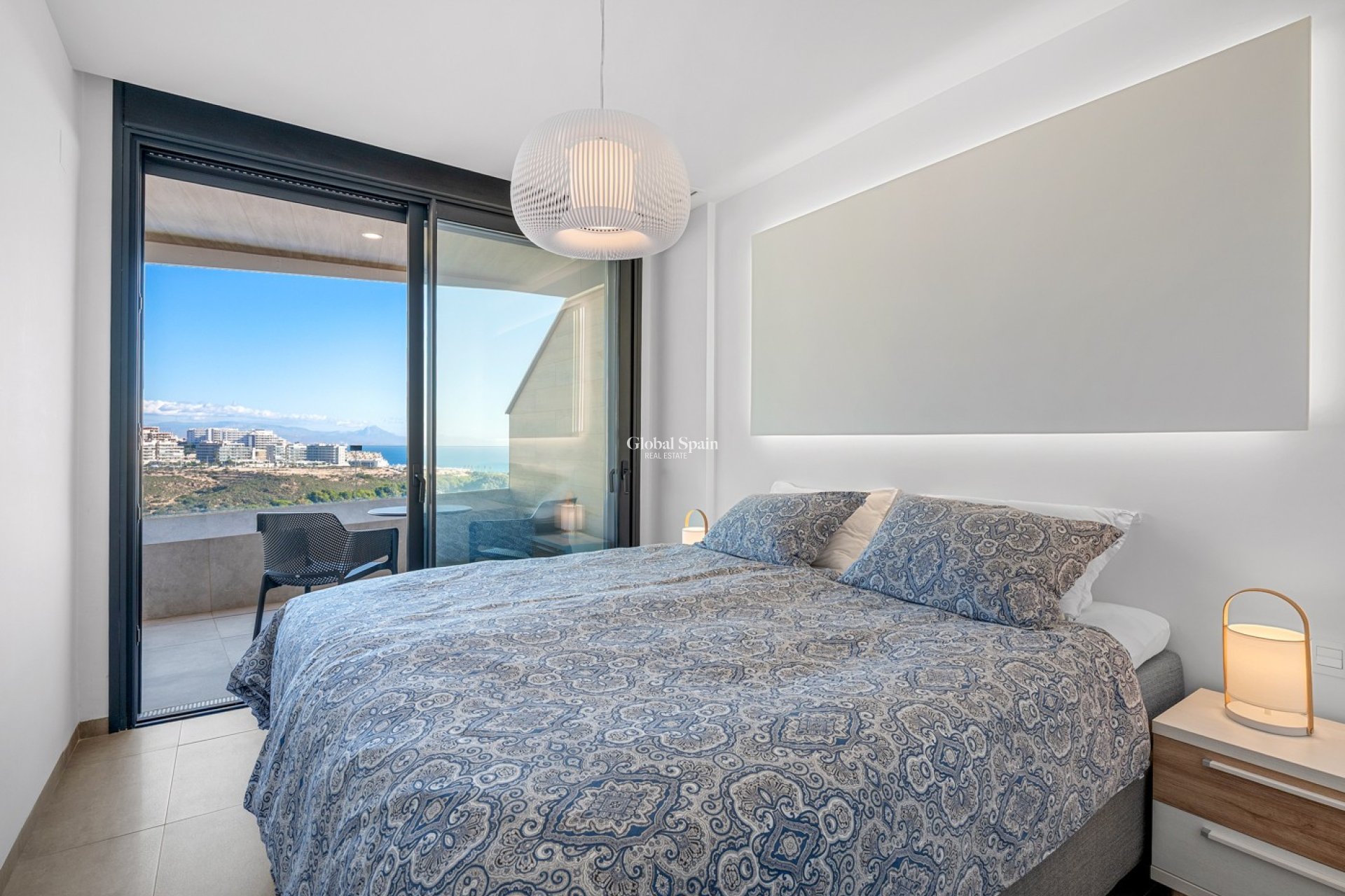 Resale - PENTHOUSE -
GRAN ALACANT - Costa Blanca