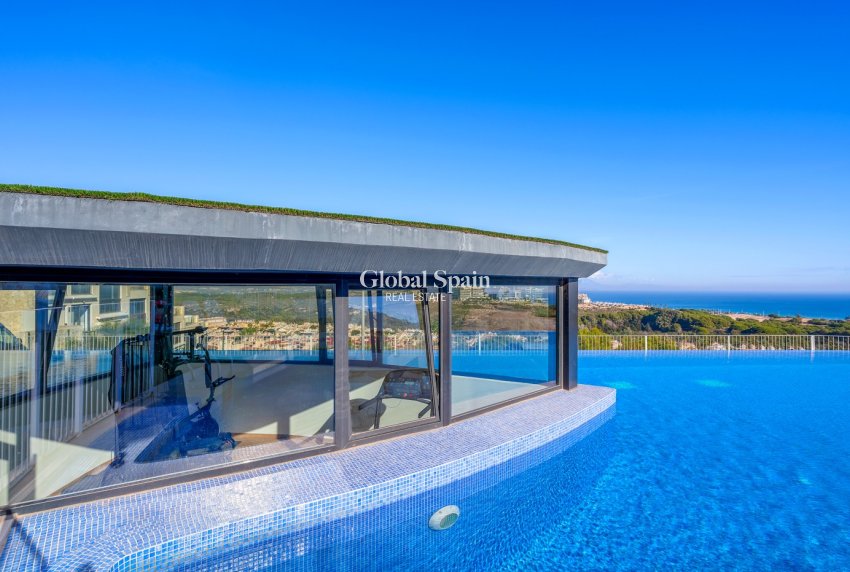 Resale - PENTHOUSE -
GRAN ALACANT - Costa Blanca