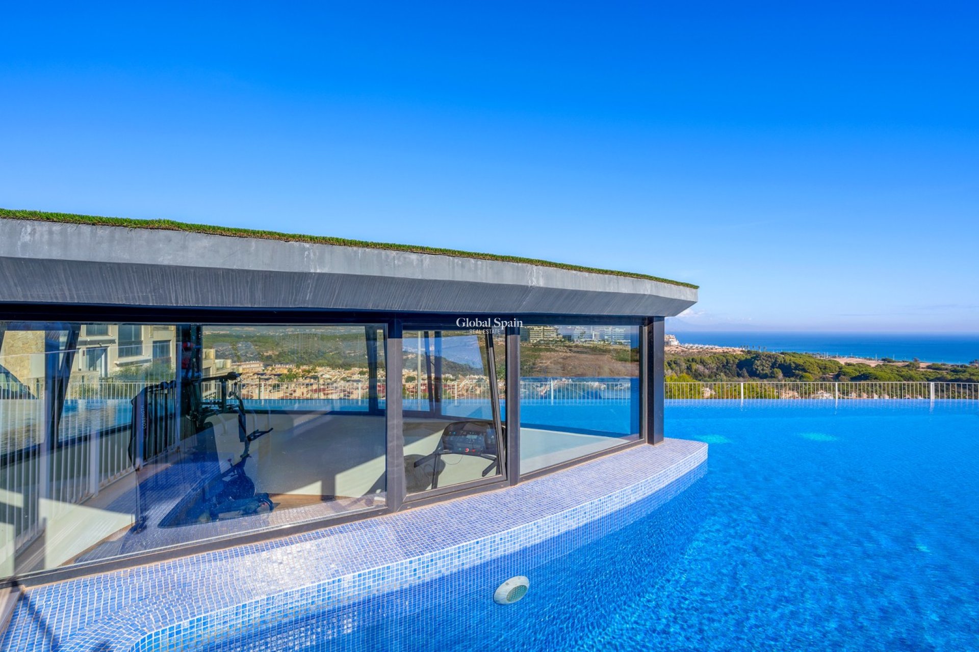 Resale - PENTHOUSE -
GRAN ALACANT - Costa Blanca