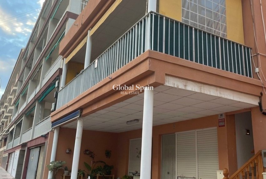 Resale - PENTHOUSE -
GUARDAMAR DEL SEGURA - Costa Blanca